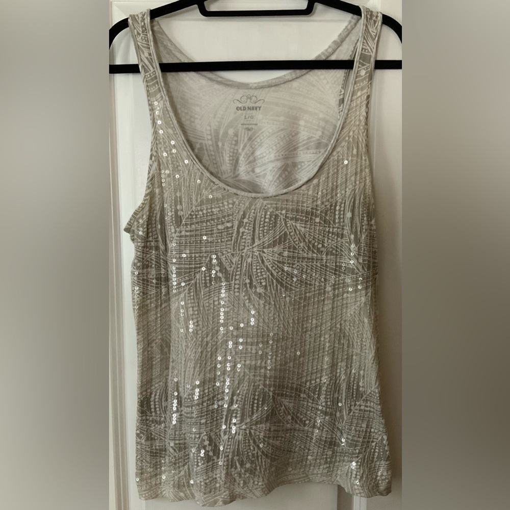 Printed tank top with sequins